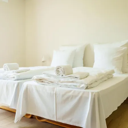Morup Molle Hotel *